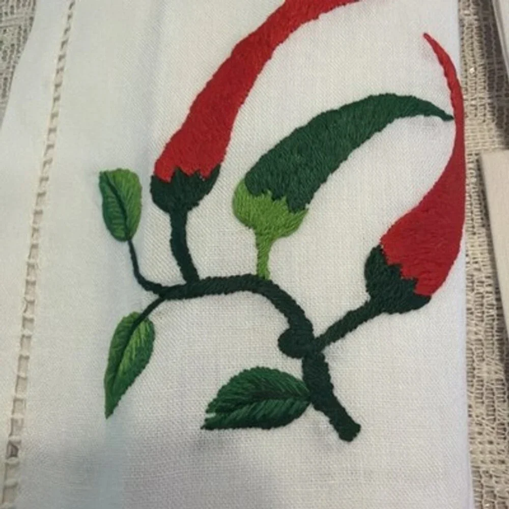 6 White Linen Hem Stitched Napkins Embroidered Chili Peppers 16”